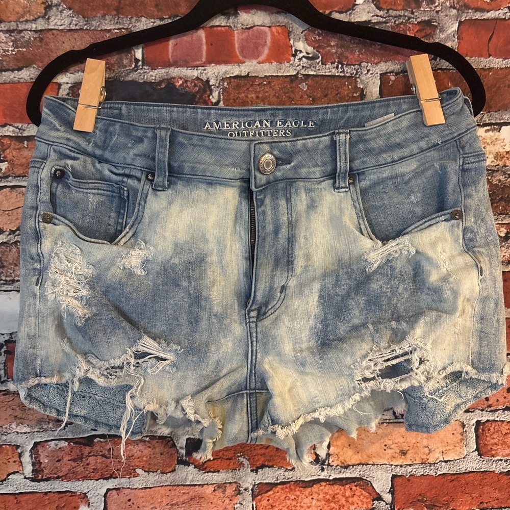 American Eagle Outfitters Women's Light Blue Distressed Jean Shorts